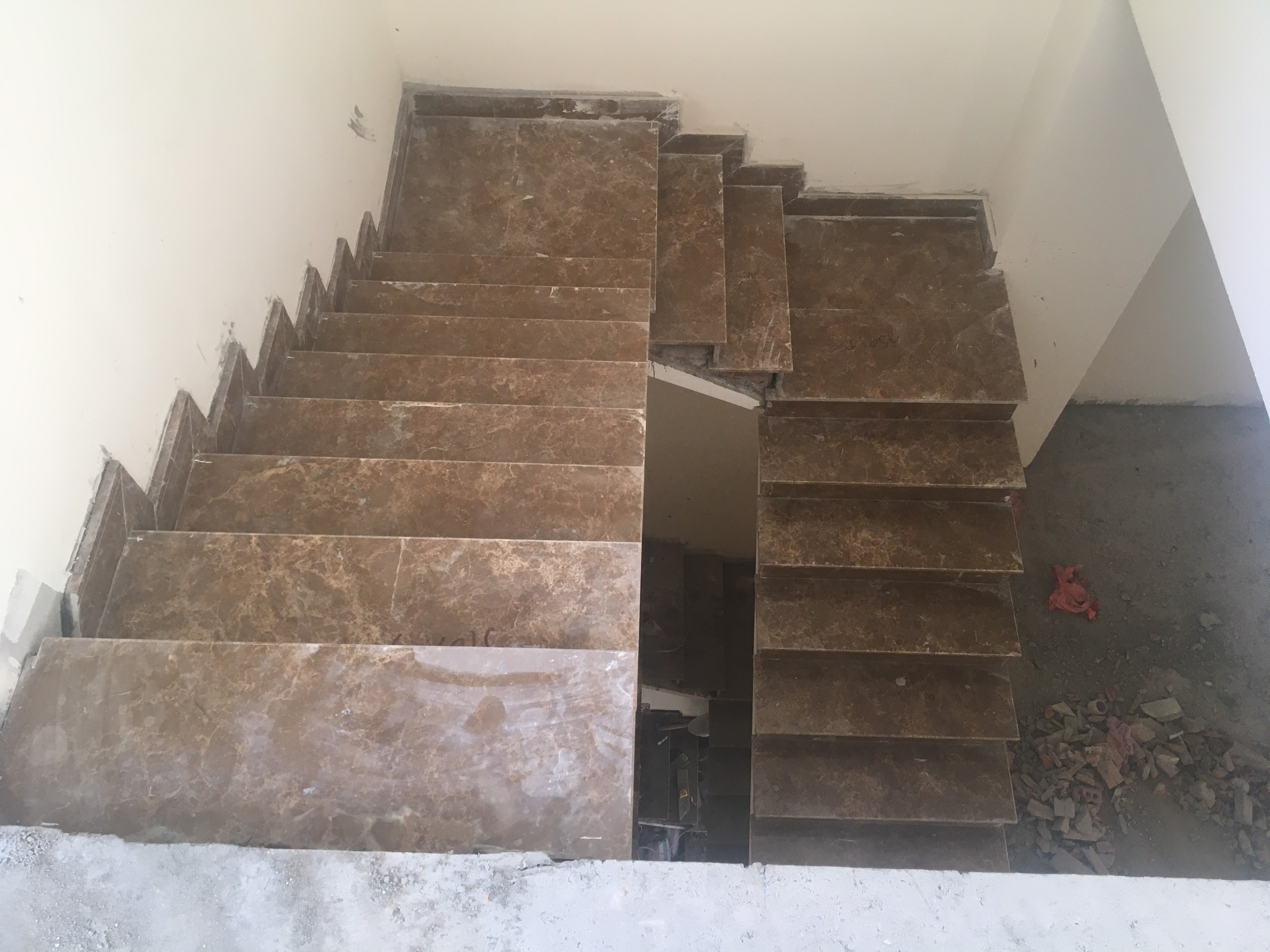 Thi công cầu thang chữ U - KDC Phúc Đạt
